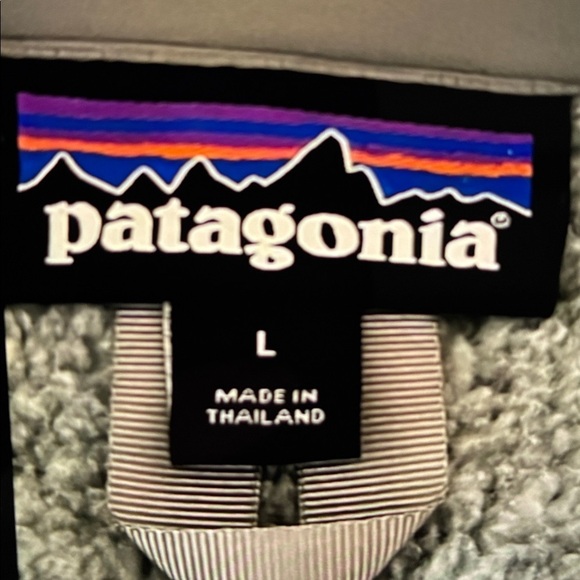 Patagonia 1/4 Zip Better Sweater Size Large - Picture 4 of 4